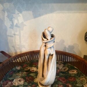 Elegant Cream Sculpture - Home Art